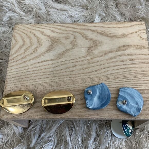 Vintage 80's Style Costume Jewelry Post Earrings Bundle Of Nine Pairs - Picture 5 of 17